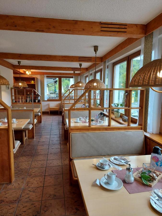 Hotel Landgasthof Frankenstern Goessweinstein Extérieur photo