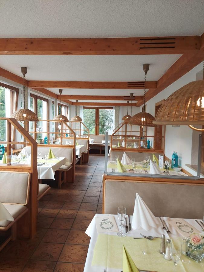 Hotel Landgasthof Frankenstern Goessweinstein Extérieur photo