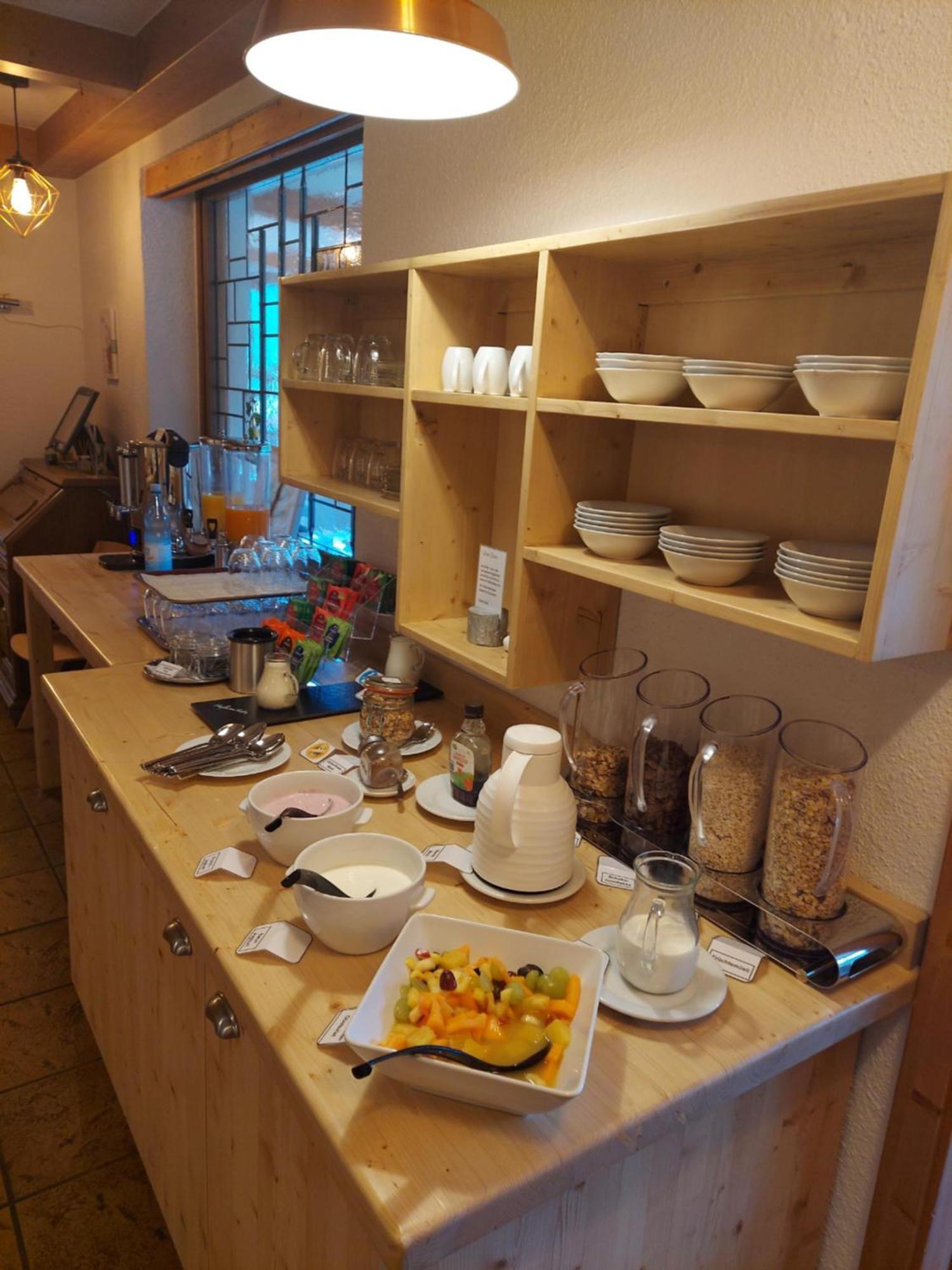 Hotel Landgasthof Frankenstern Goessweinstein Extérieur photo