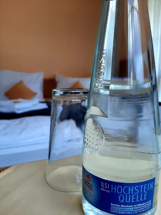 Hotel Landgasthof Frankenstern Goessweinstein Extérieur photo
