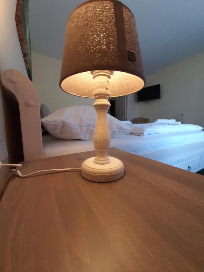 Hotel Landgasthof Frankenstern Goessweinstein Extérieur photo